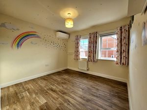 Photo 28- click for photo gallery